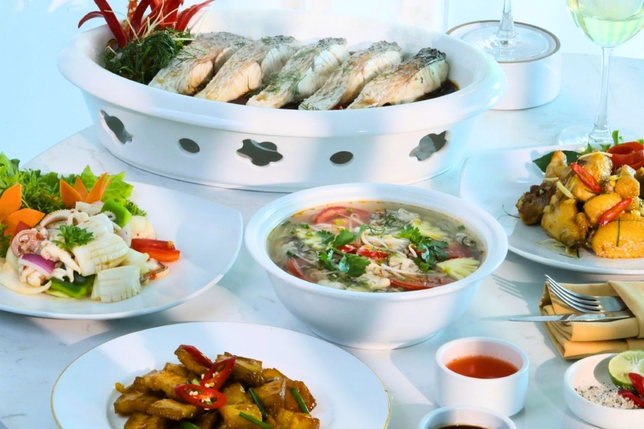 FLC Ha Long - Nha hang Am thuc