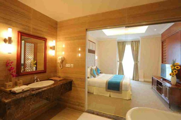 FLC Luxury Resort Vinh Phuc (00)
